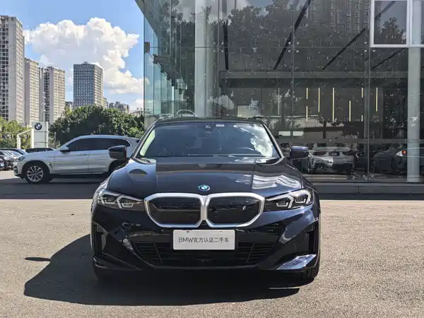 BMW i3 2024