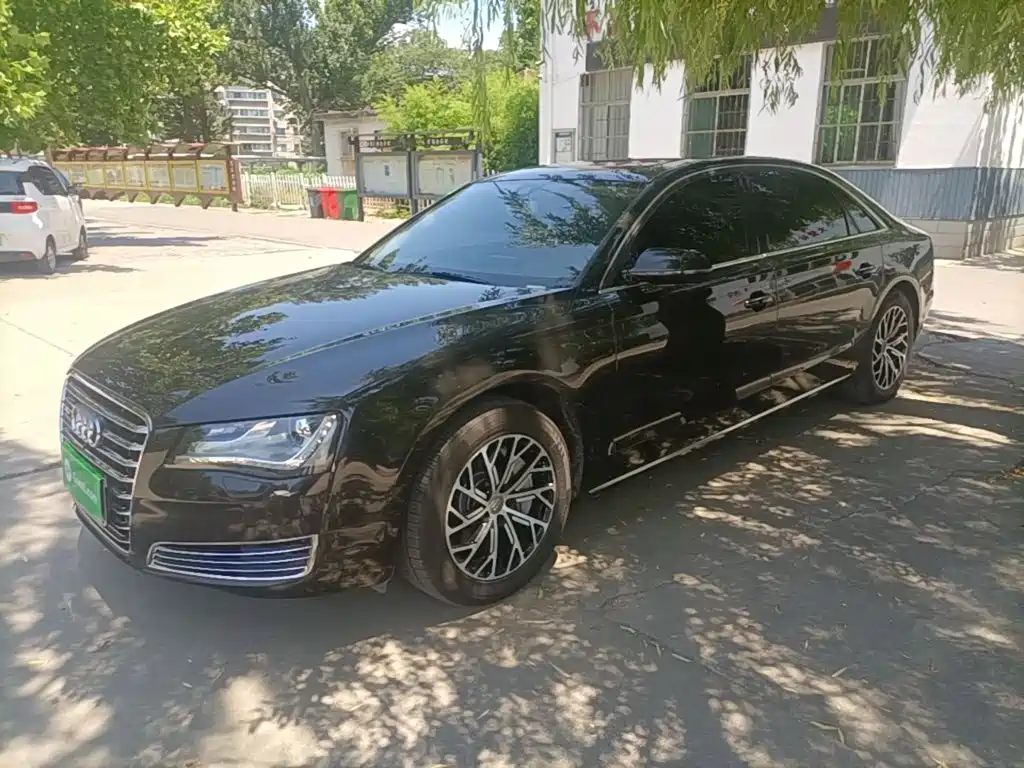 Audi A8 2014
