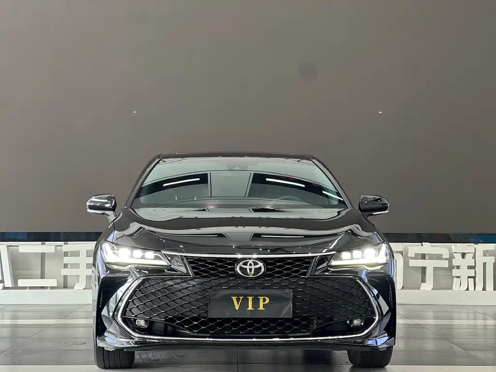 Toyota Avalon 2023 — фото 2