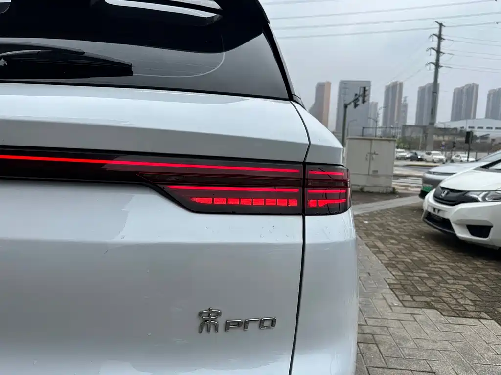 BYD Pro New Energy 2025 — фото 8