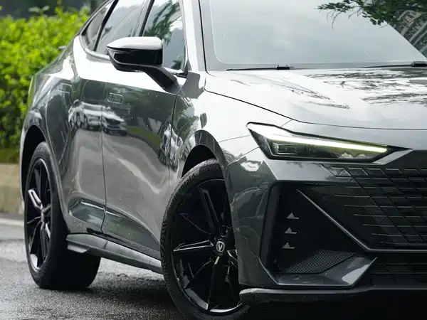 Changan UNI-V 2023