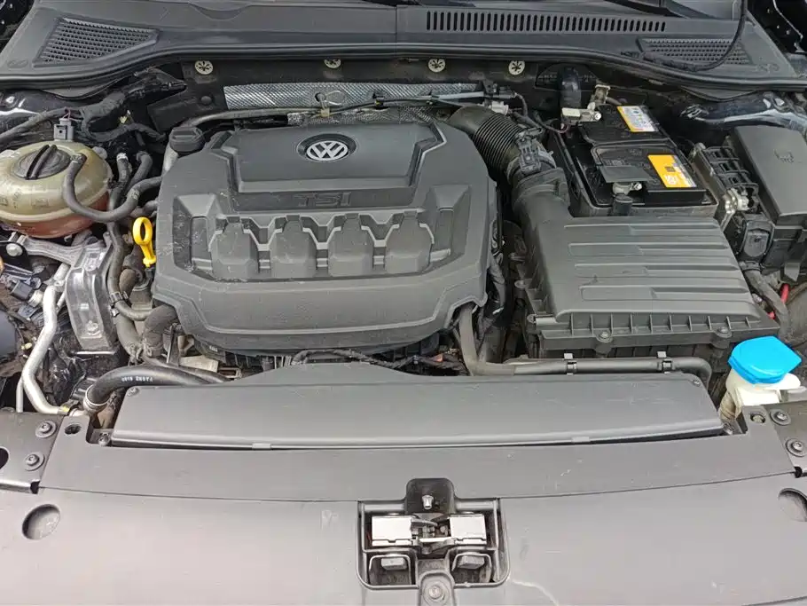 Volkswagen Passat 2019 — фото 10