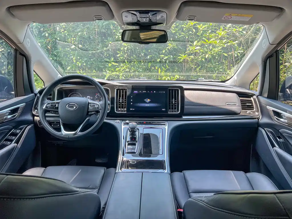 GAC Motor Trumpchi M8 2023 — фото 16
