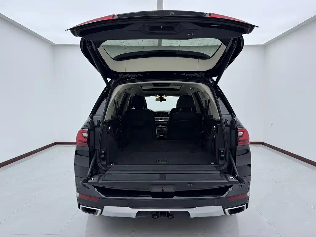 BMW X7 2020 — фото 25