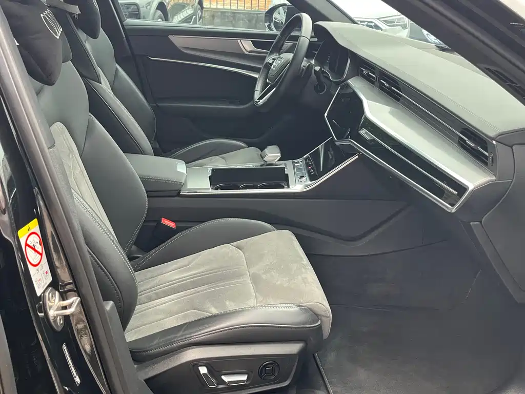 Audi A6L 2023 — фото 17