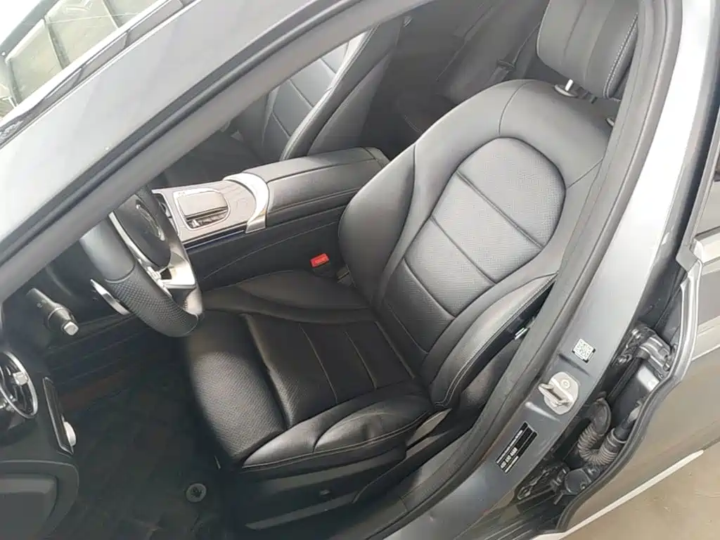 Mercedes-Benz C-Class 2020 — фото 15
