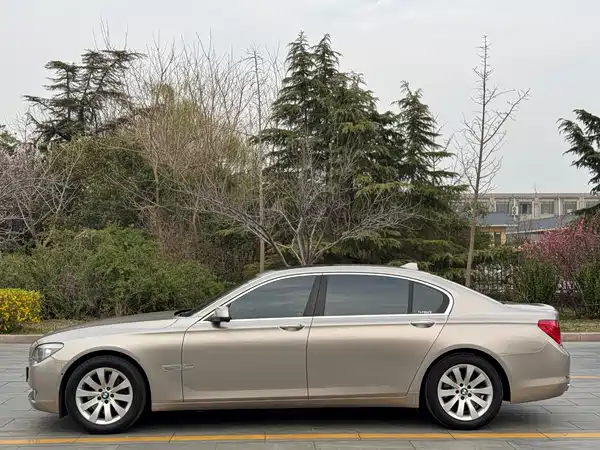 BMW 7 Series 2009