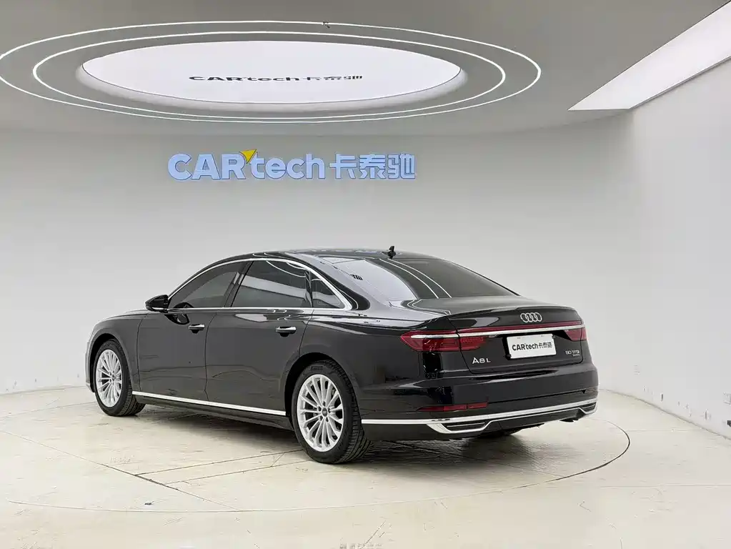 Audi A8 2021