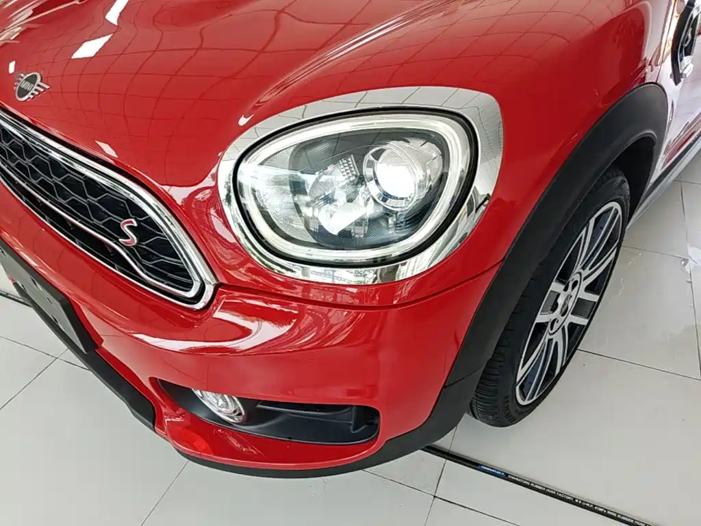 MINI Countryman 2020 — фото 24