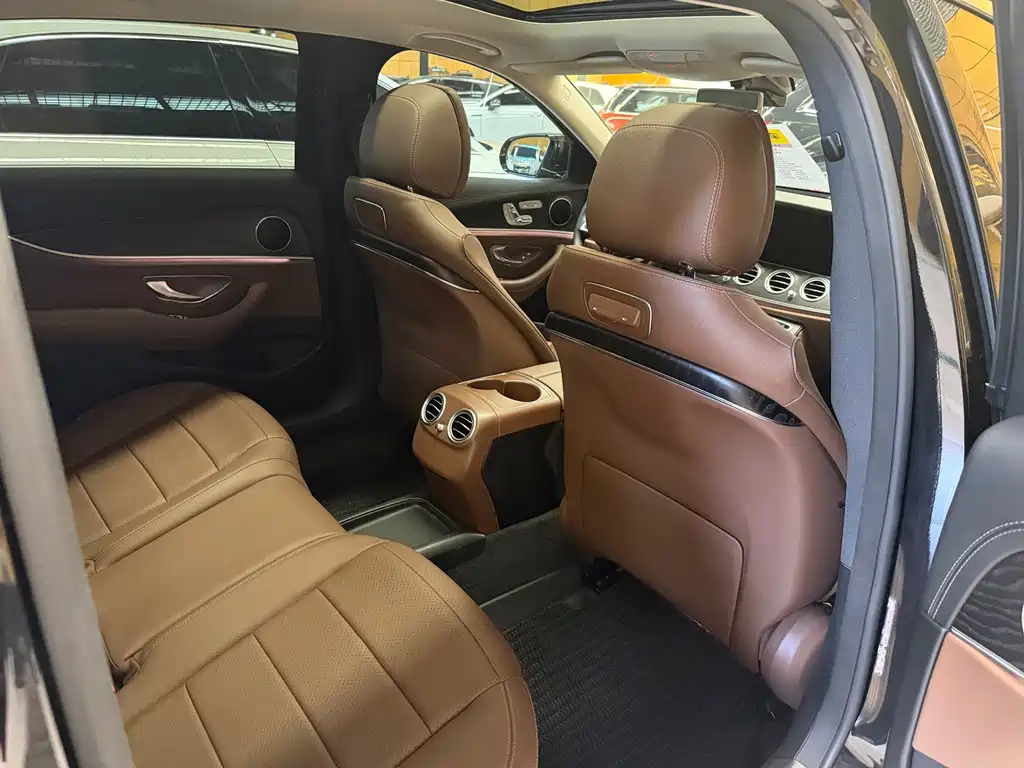 Mercedes-Benz E-Class 2018