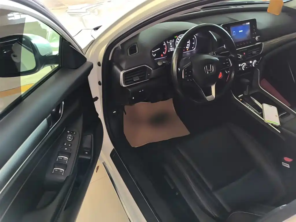 Honda Inspire 2020 — фото 16