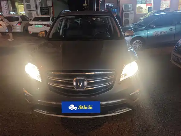 Changan CS35 2016