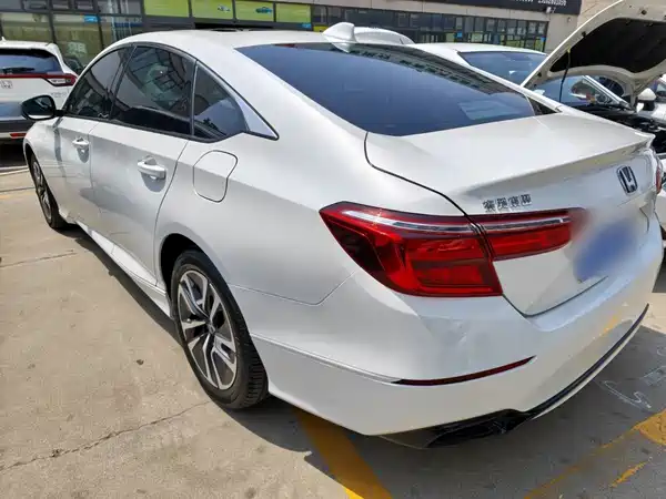 Honda Inspire 2022
