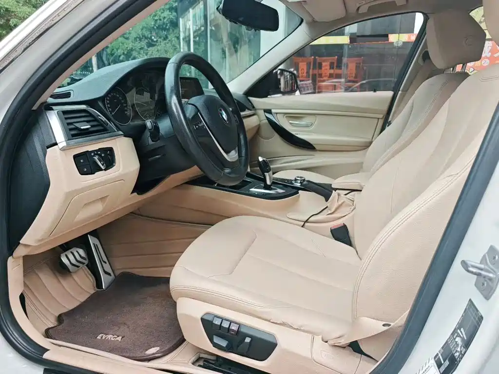 BMW 3 Series 2016