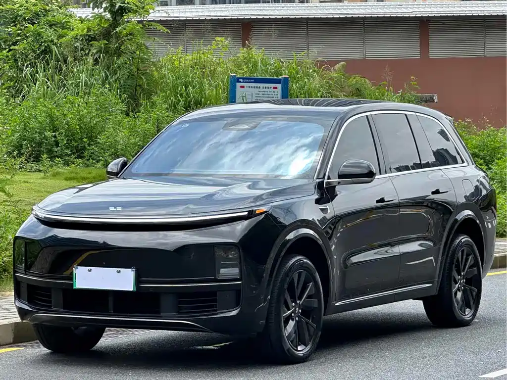Li Auto Li L8 2023