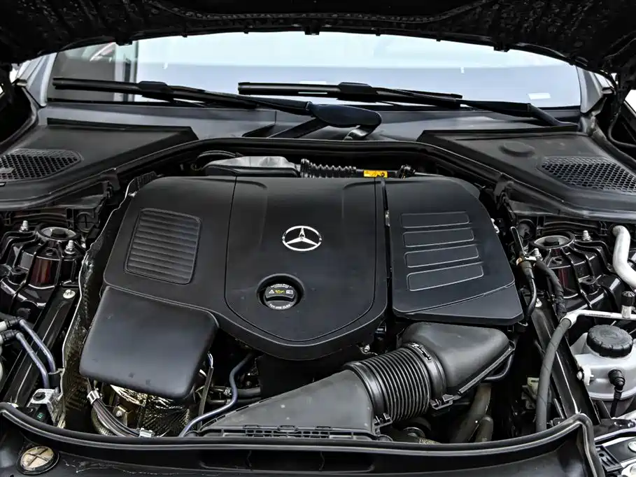 Mercedes-Benz E-Class 2024 — фото 36