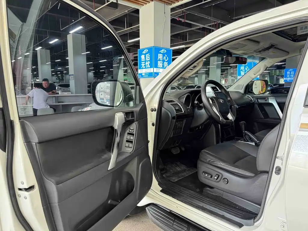 Toyota Prado 2017