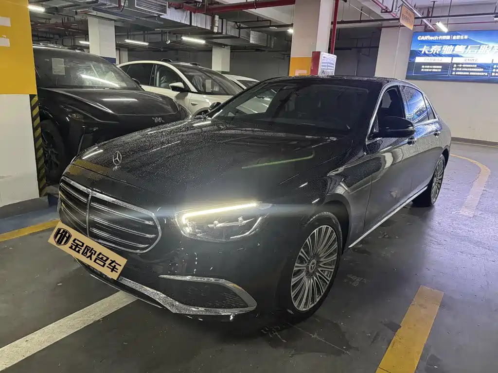 Mercedes-Benz E-Class 2023