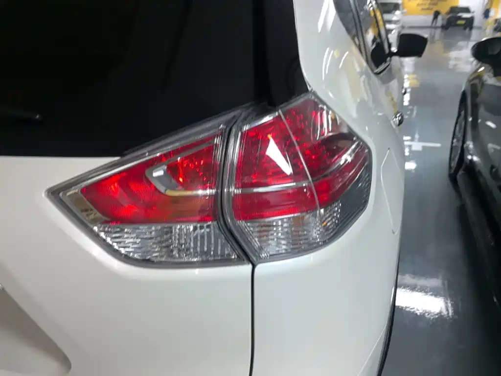 Nissan X-Trail 2015 — фото 8