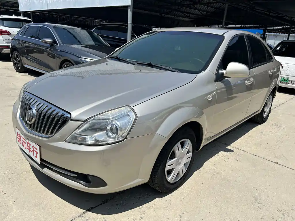 Buick Excelle 2013