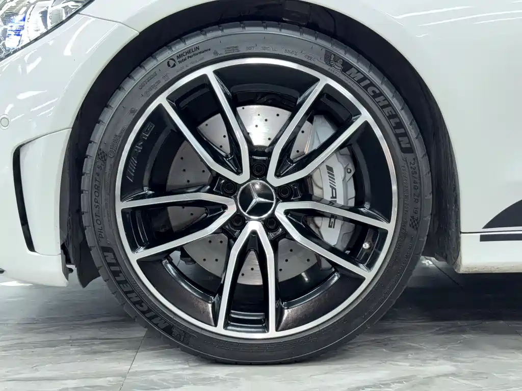Mercedes-Benz C-Class AMG 2019 — фото 20