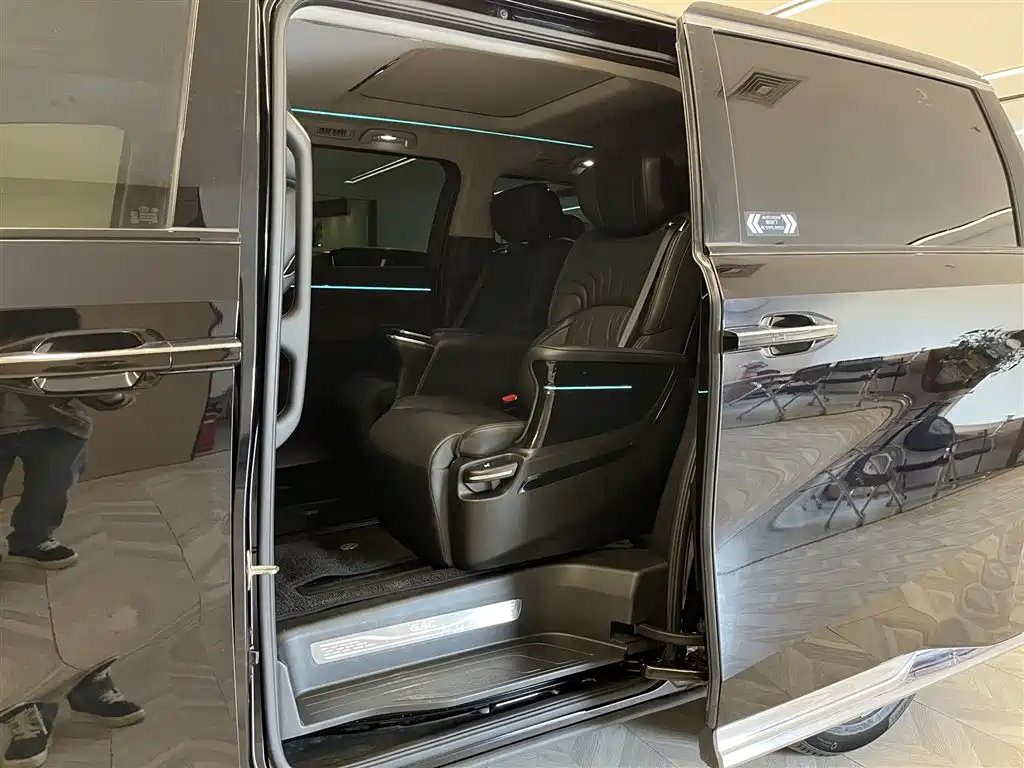 GAC Motor Trumpchi M8 2025 — фото 18