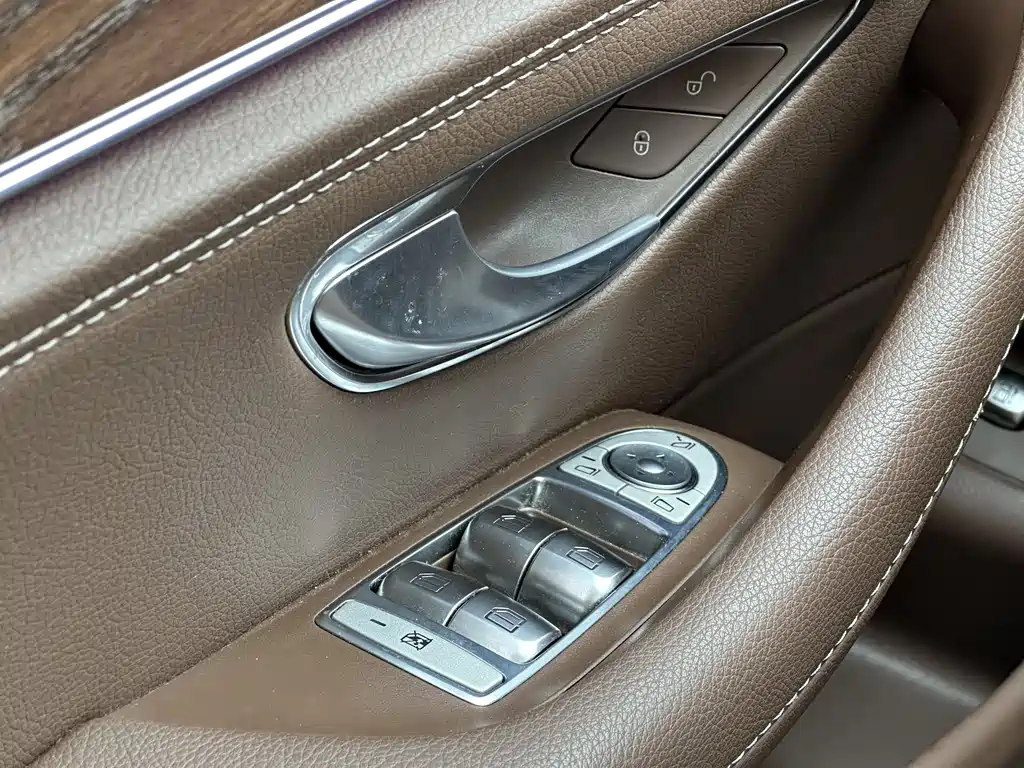 Mercedes-Benz E-Class New Energy 2023 — фото 18