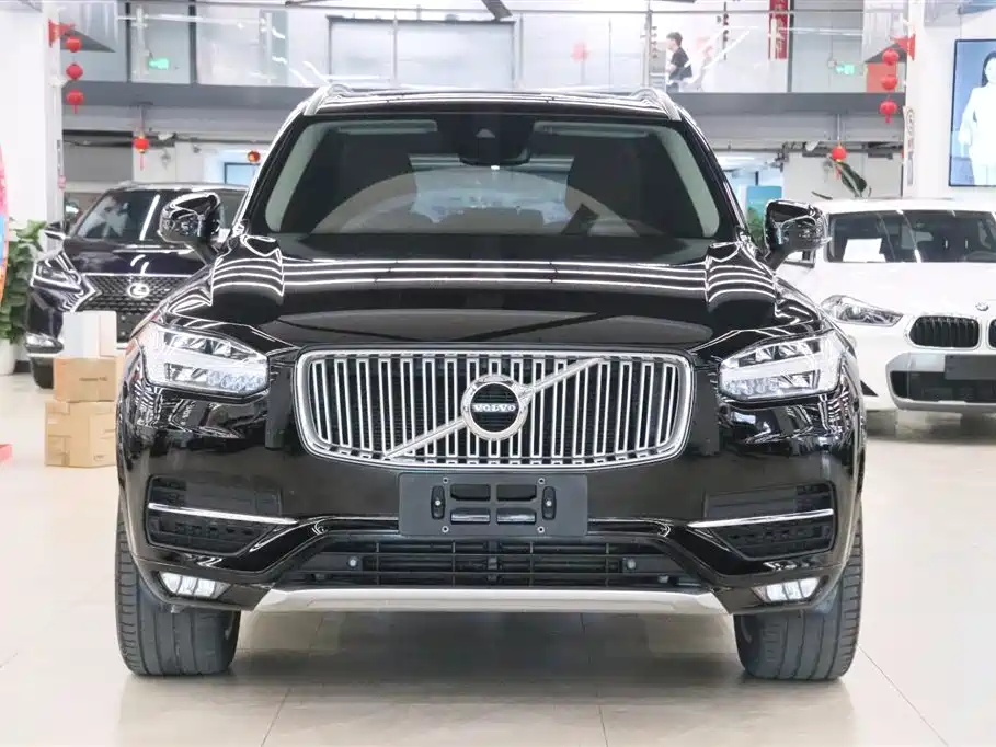Volvo XC90 2019 — фото 2
