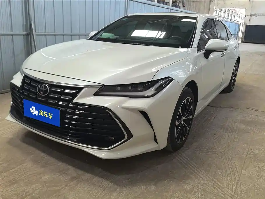 Toyota Avalon 2022