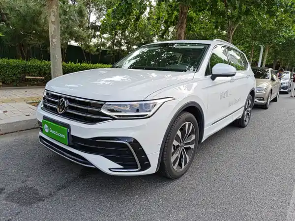 Volkswagen Tiguan L 2025
