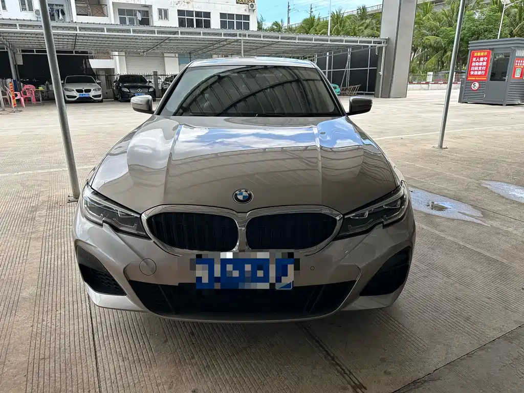 BMW 3 Series 2021