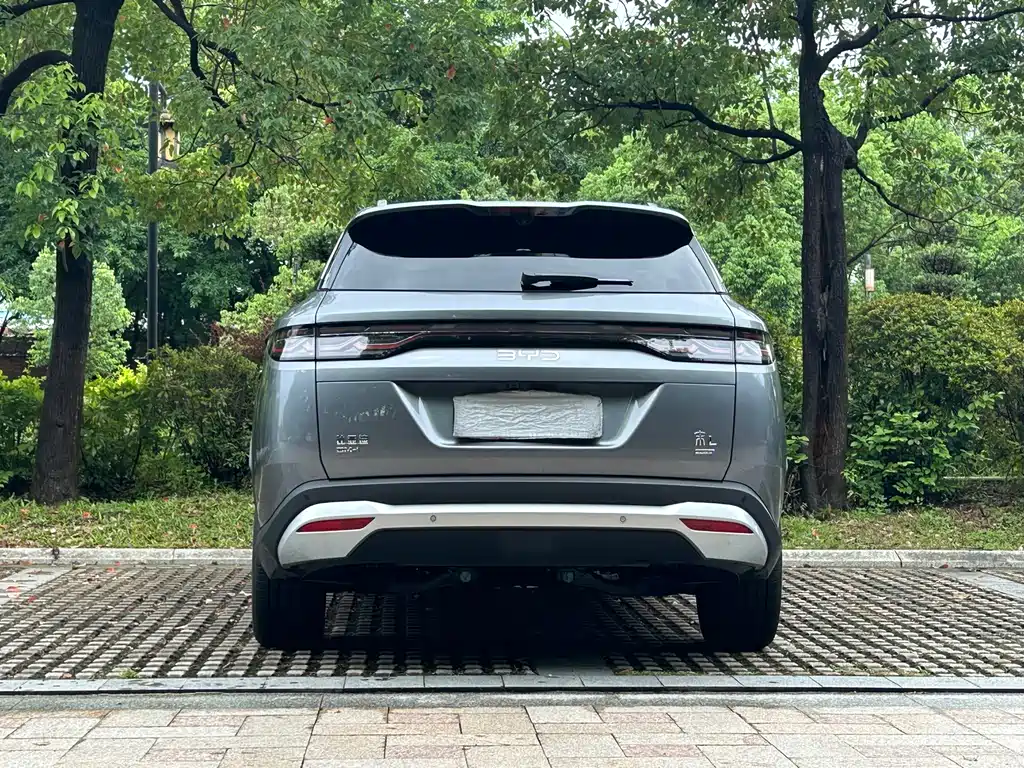 BYD Song L DM-i 2025 — фото 17