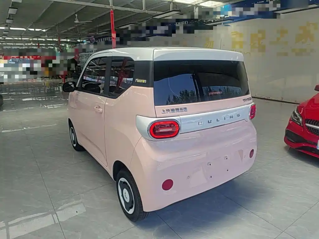 Wuling MINIEV 2024
