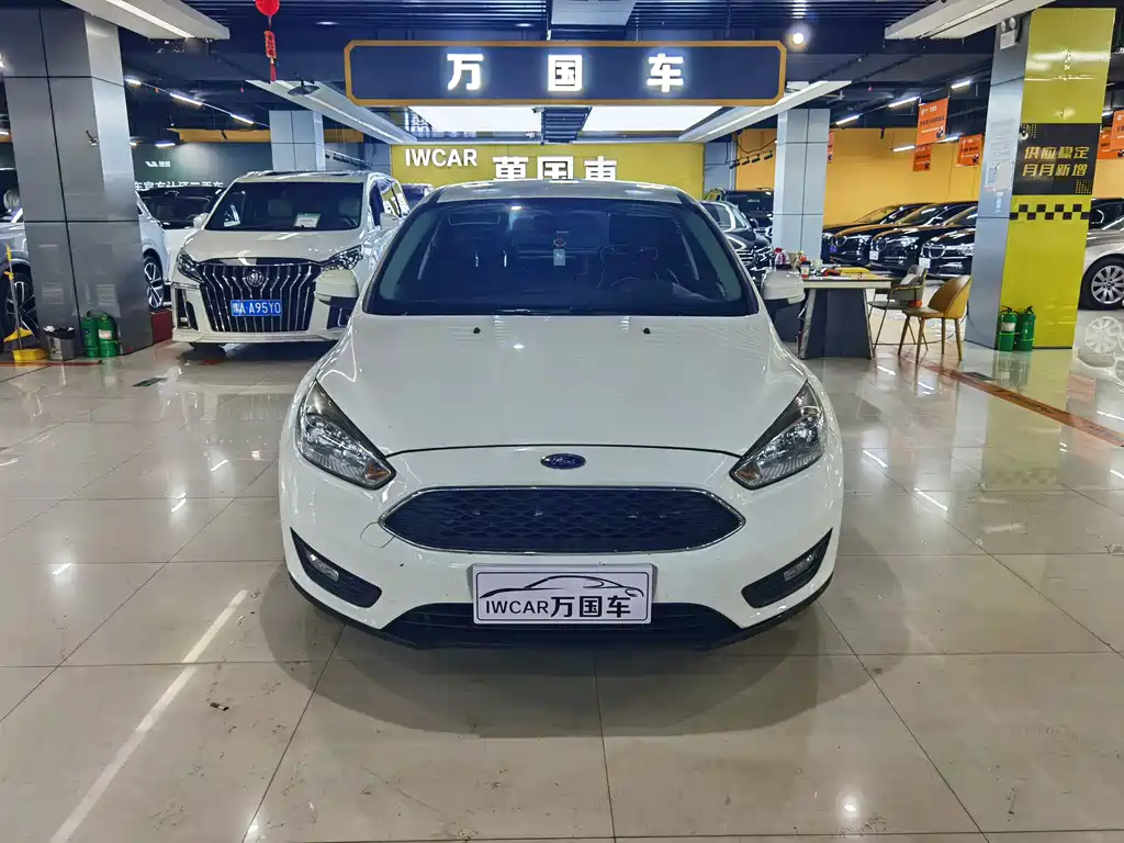 Ford Focus 2016 — фото 2