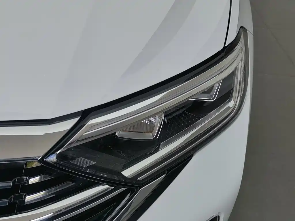 Volkswagen Sagitar 2023