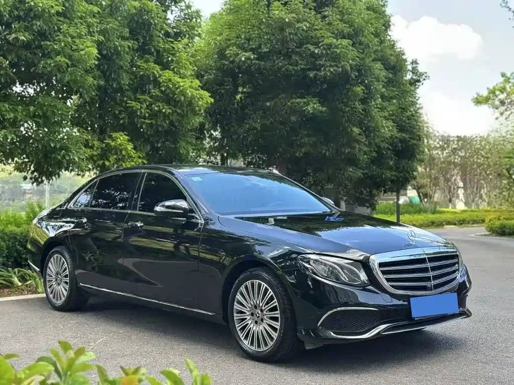 Mercedes-Benz E-Class 2020 — фото 3