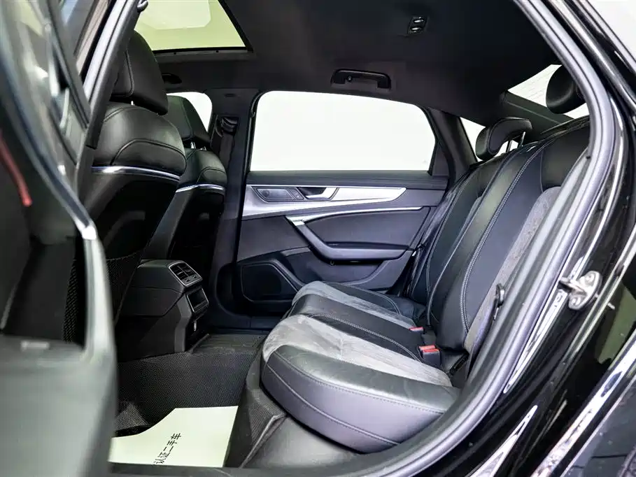 Audi A6L 2021 — фото 13