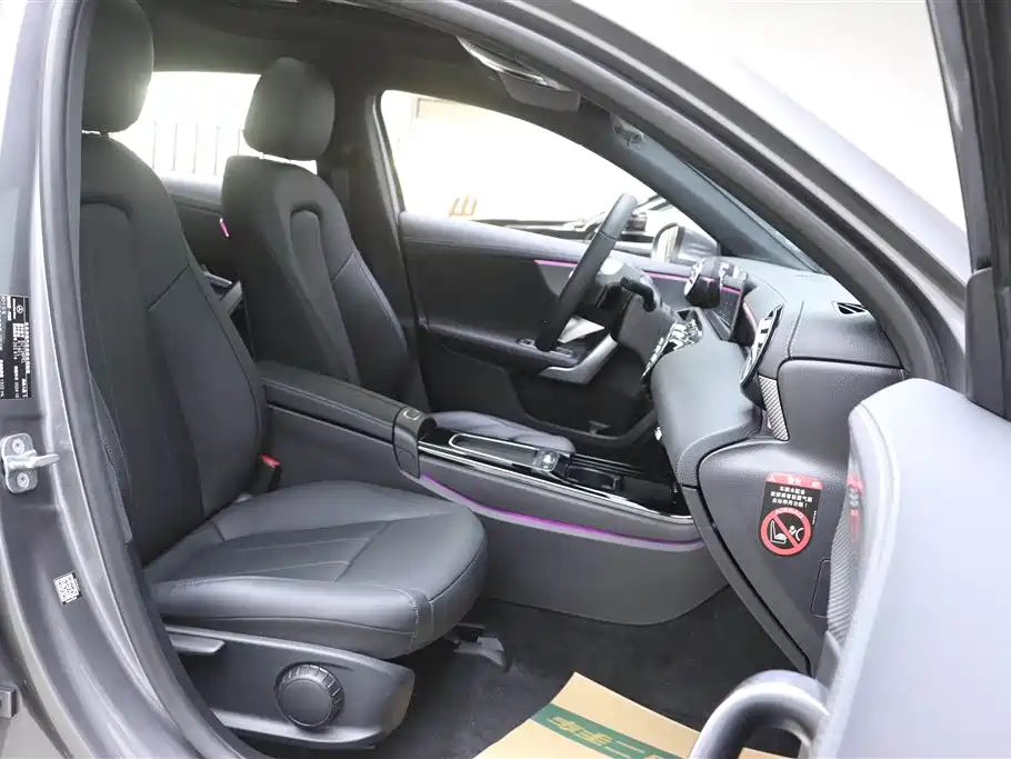 Mercedes-Benz A-Class 2025 — фото 19