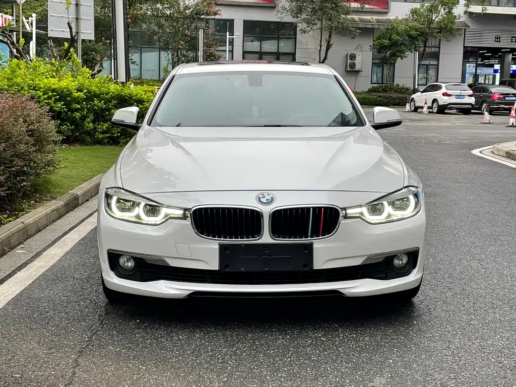 BMW 3 Series 2017