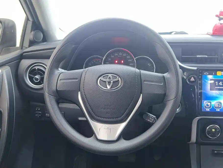 Toyota Corolla 2019 — фото 15
