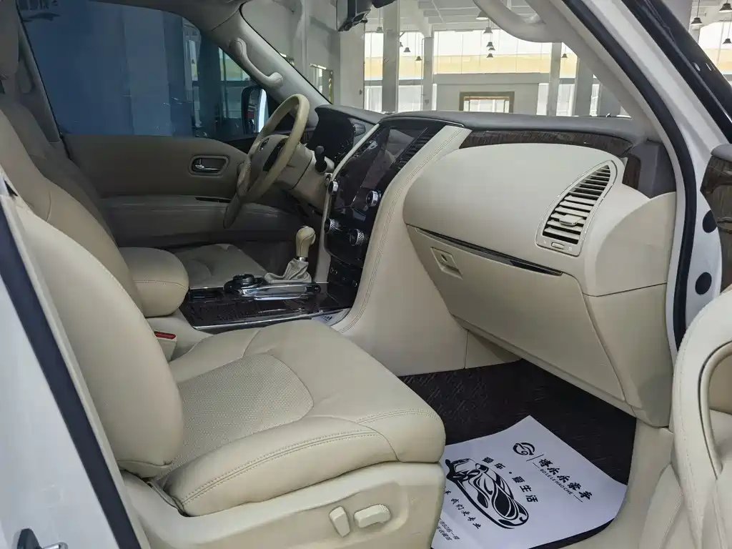 Nissan Patrol 2018 — фото 13