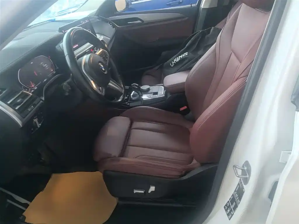BMW X4 2022 — фото 15