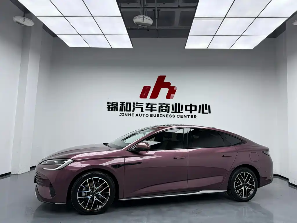 BYD Seal 07 DM-i 2026 — фото 5