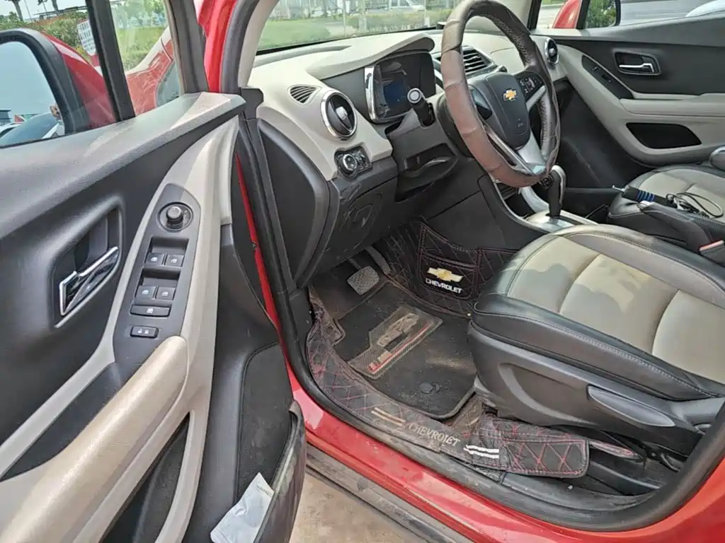 Chevrolet Trax 2014 — фото 16