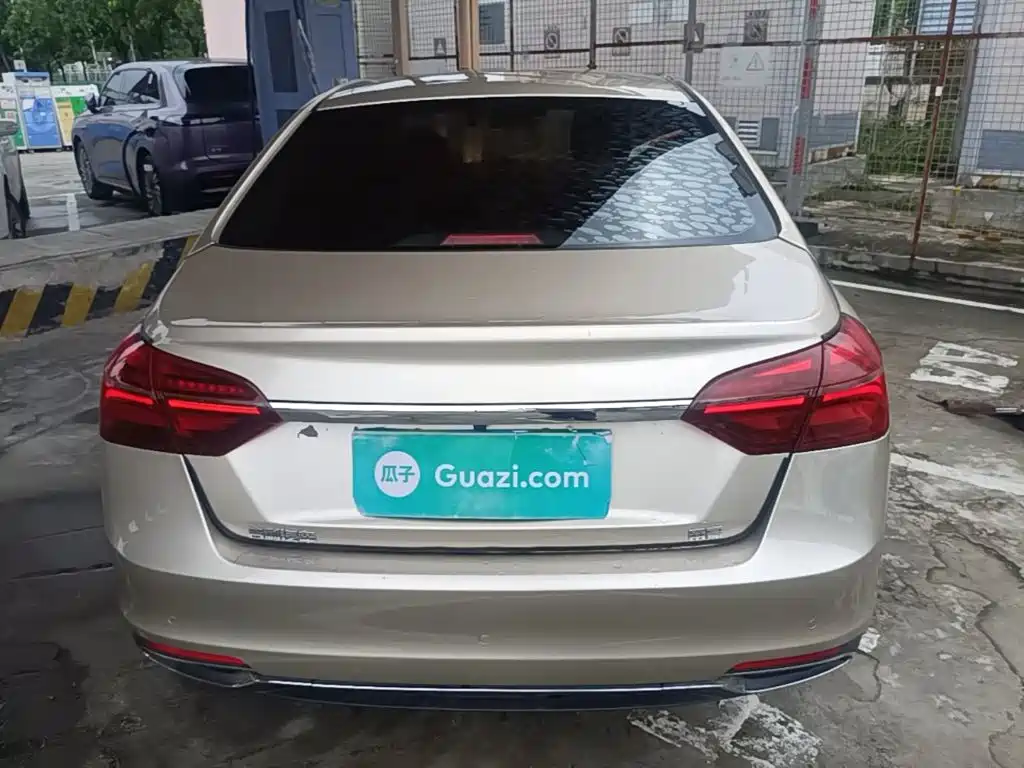 Geely Emgrand 2019