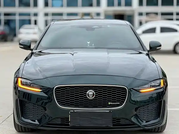 Jaguar XEL 2022