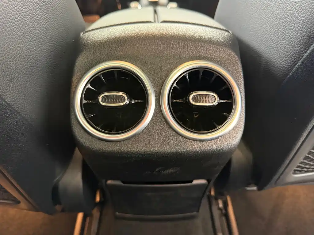 Mercedes-Benz A-Class 2020 — фото 7
