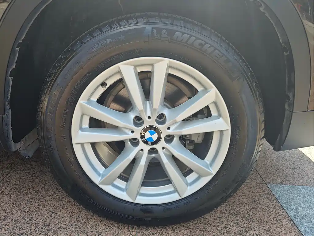 BMW X5 2016 — фото 18