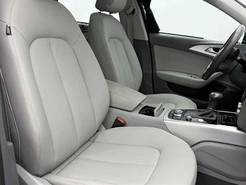 Audi A6L 2015 — фото 11