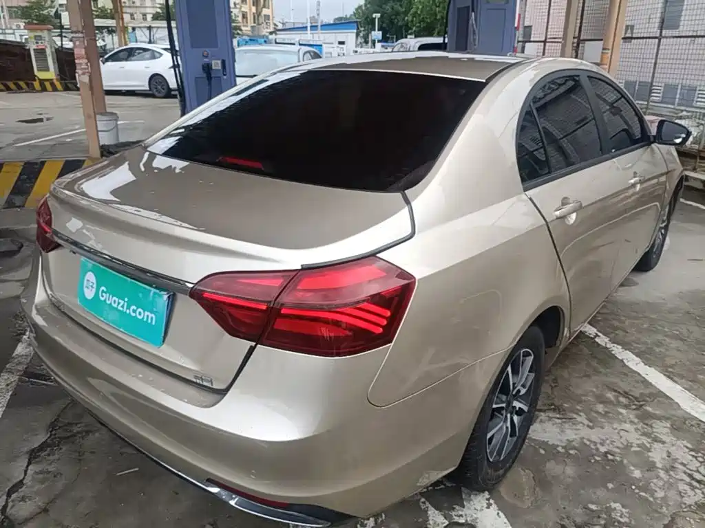 Geely Emgrand 2019